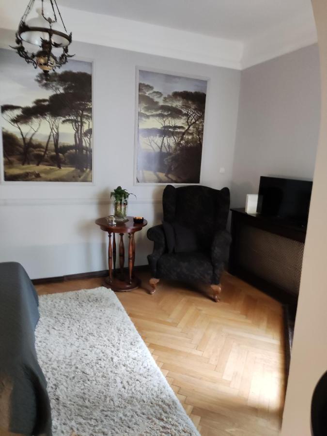 Ferienwohnung Oaza 26 Deo 2 Belgrad Exterior foto